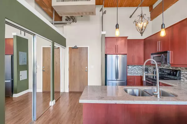 Newmarket, ON L3Y 1R1,543 Timothy ST #218