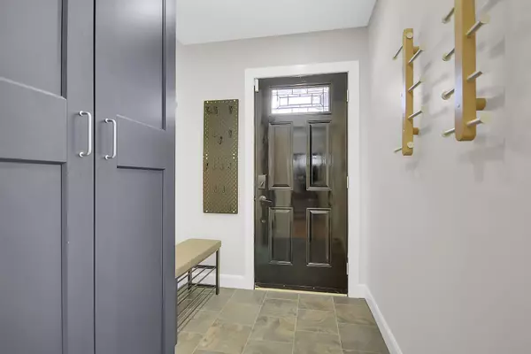 Carlington - Central Park, ON K1Z 8E8,1343 Dorchester AVE