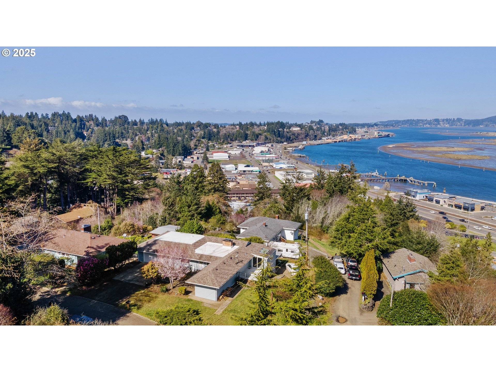 Coos Bay, OR 97420,546 W FIR AVE