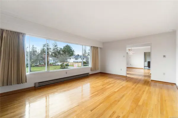 Esquimalt, BC V9A 5N7,1150 Hadfield Ave