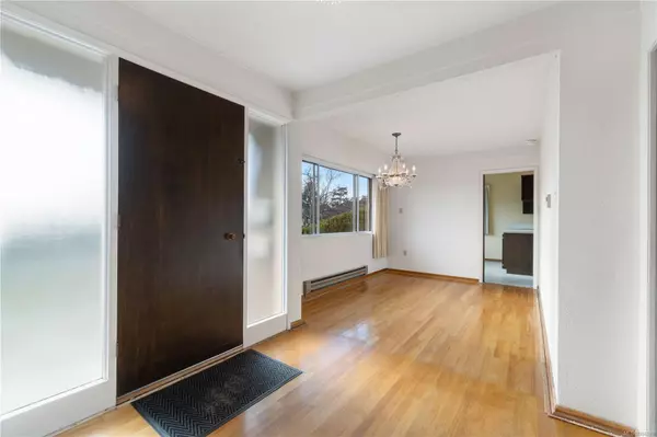 Esquimalt, BC V9A 5N7,1150 Hadfield Ave