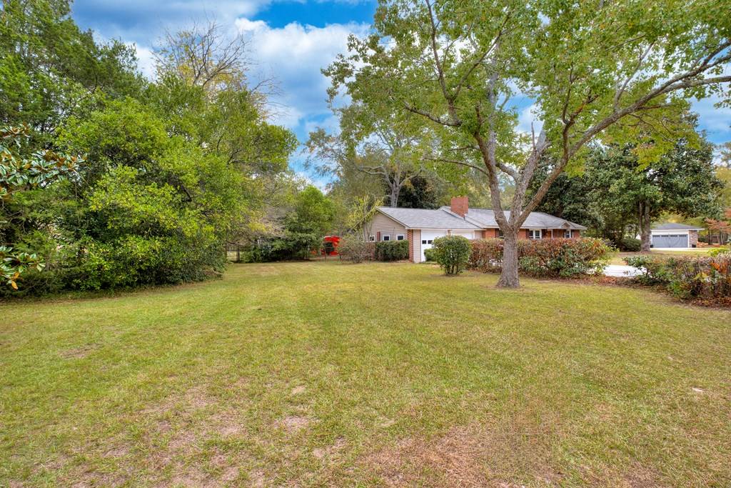 Dalzell, SC 29040,3215 Segars Circle