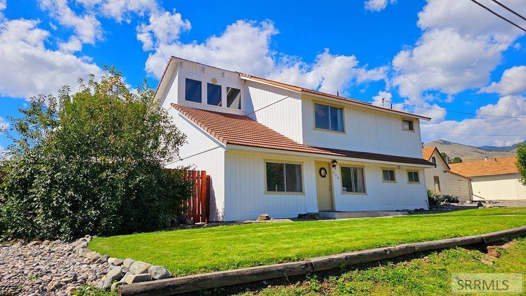 608 Courthouse Drive, Salmon, ID 83467