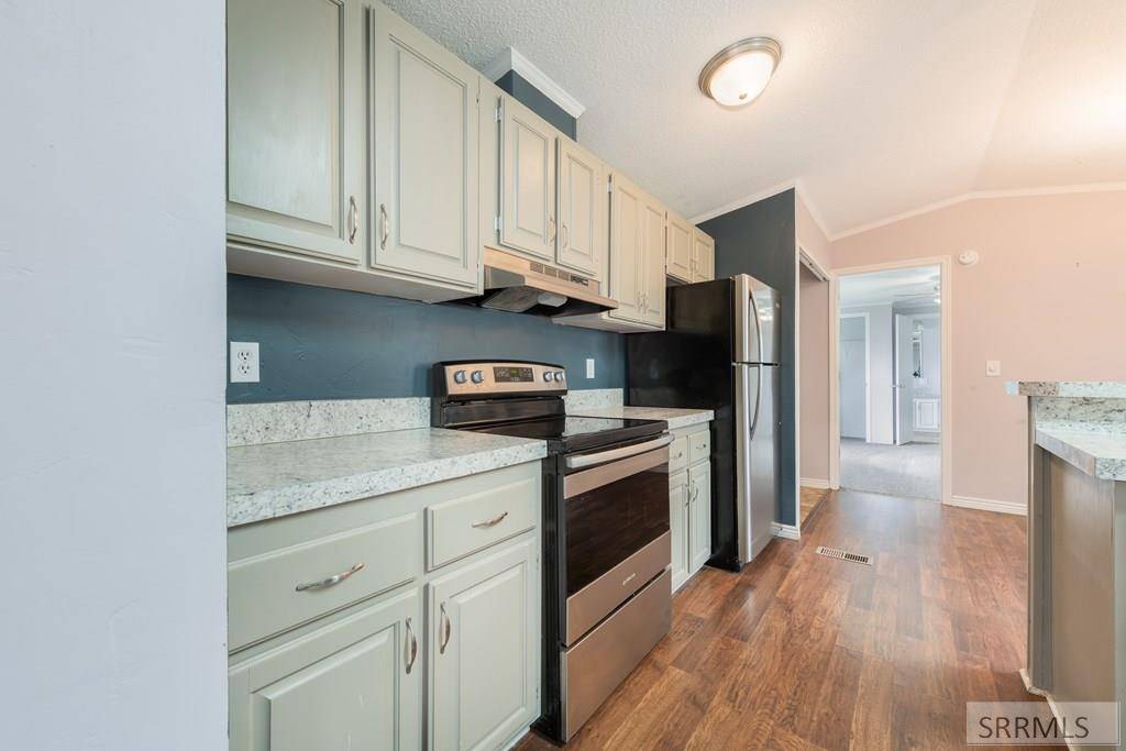 Idaho Falls, ID 83401,1750 Whispering Pines Drive