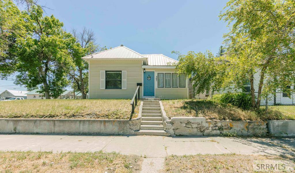 307 Hill Street,  Idaho Falls,  ID 83402