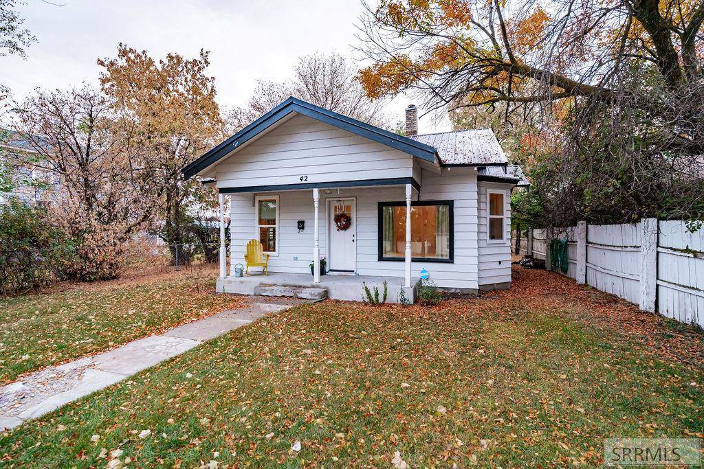 42 N Stout Avenue,  Blackfoot,  ID 83221