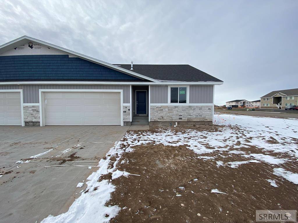 5847 N Wildrose Ave, Idaho Falls, ID 83401