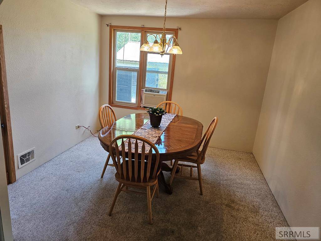 St Anthony, ID 83445,24 N 4 E