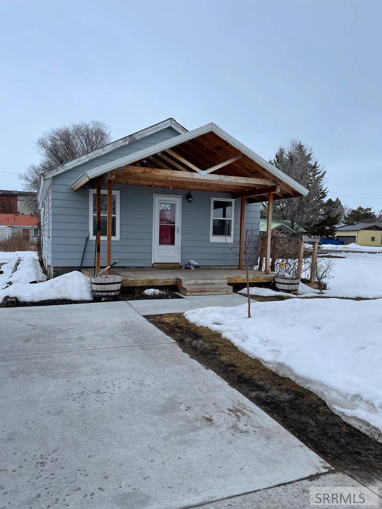 825 W Main Street, St Anthony, ID 83445