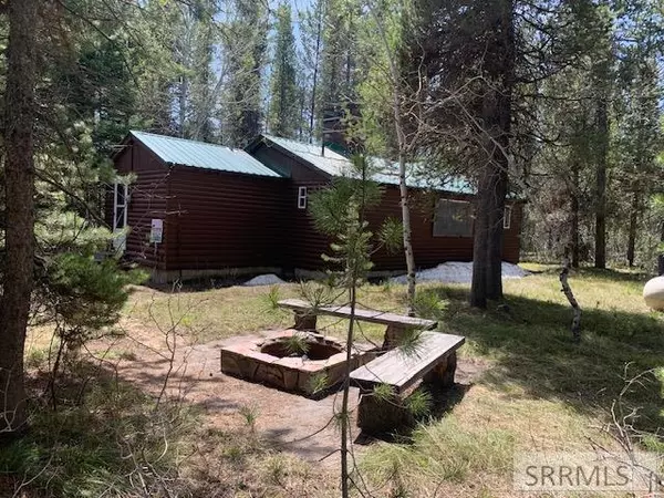 3565 Piney Road, Island Park, ID 83429