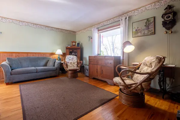 Georgian Bluffs, ON N4K 0G2,105 Kirk ST