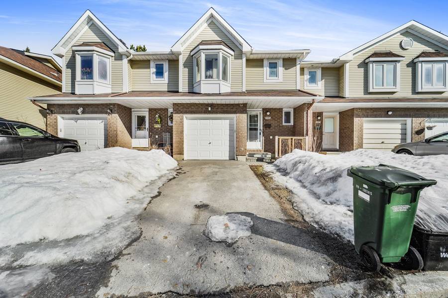 495 Sidney DR #49, Orleans - Cumberland And Area, ON K4A 2W6