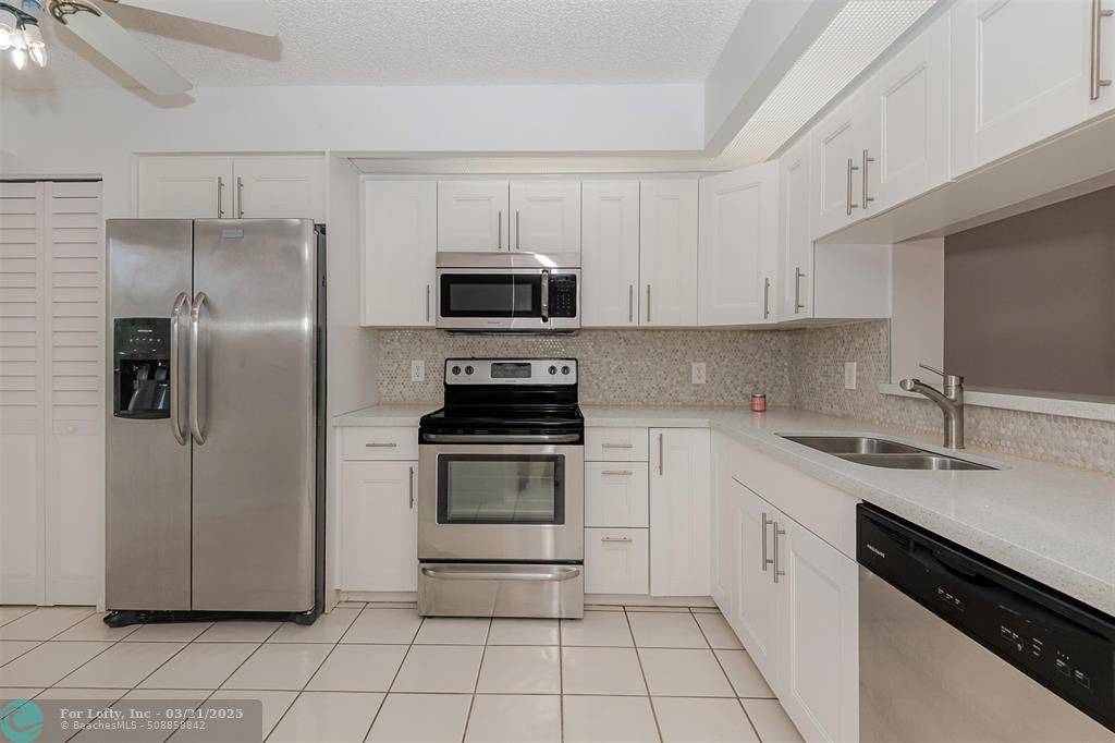 Pembroke Pines, FL 33027,900 SW 142nd Ave  #408 L