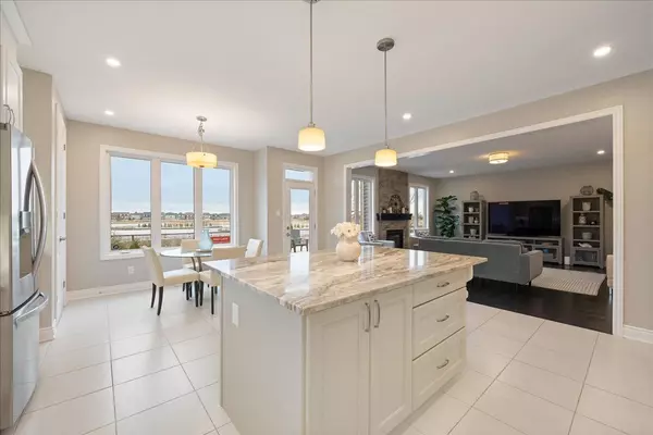 Orleans - Cumberland And Area, ON K4A 1E4,140 Bartonia CIR