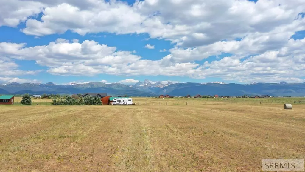 1717 Leigh Creek Estates Road, Tetonia, ID 83452