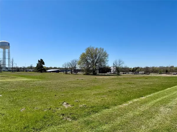 Commerce, TX 75428,2301 Mangum Street