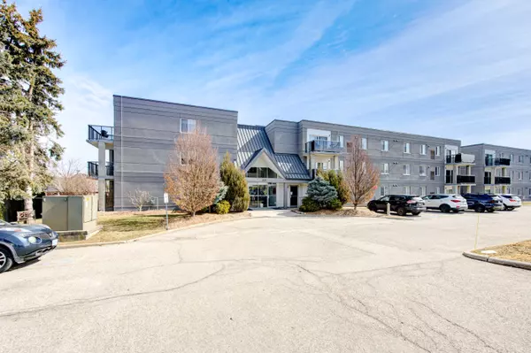 Woodstock, ON N4V 1A9,159 Ferguson DR #204