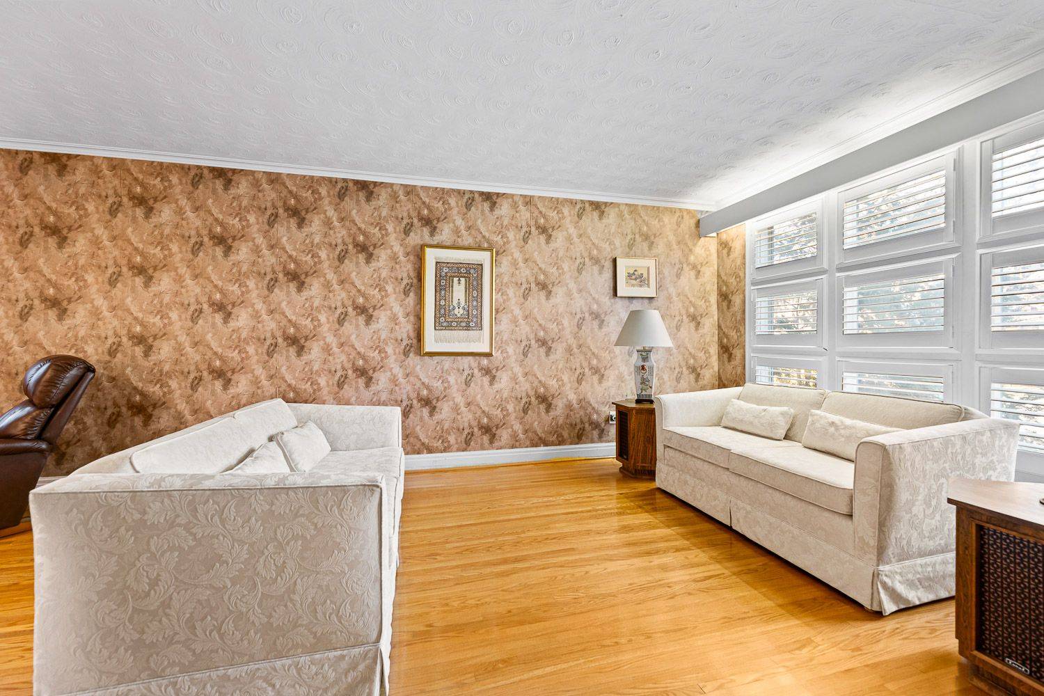 Toronto W08, ON M9A 1K7,138 Perry CRES