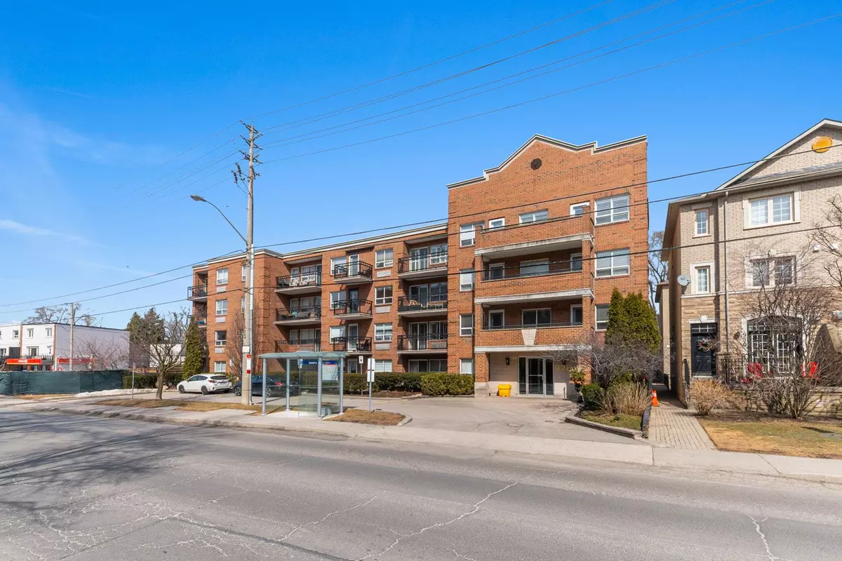 Toronto C11, ON M4G 1X3,928 Millwood RD W #306