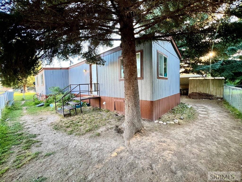 Idaho Falls, ID 83401,2143 E Pinetree Circle