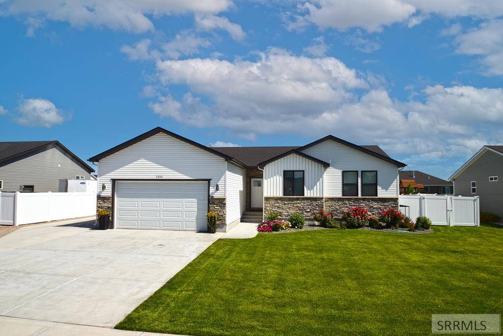 3880 N Livingston Avenue, Idaho Falls, ID 83401