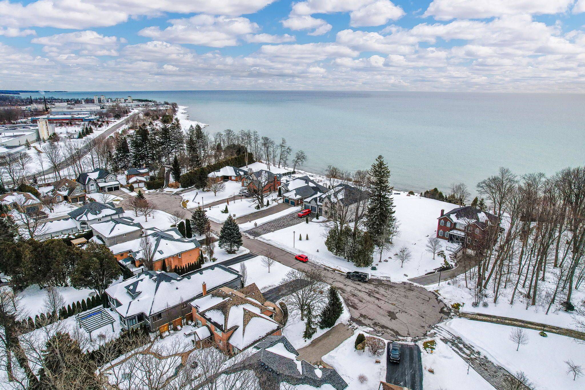 Cobourg, ON K9A 5K3,56 East House CRES