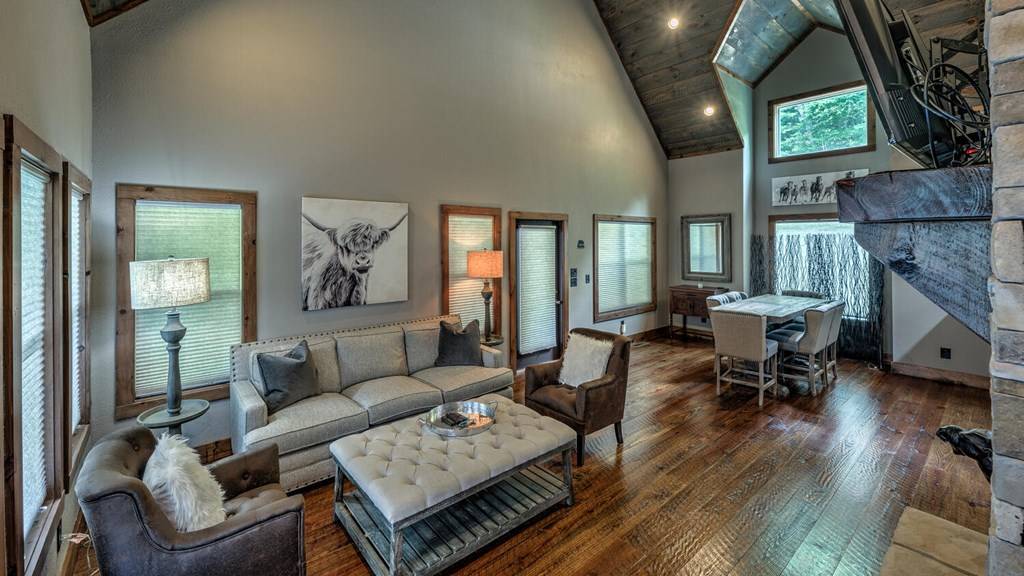Murphy, NC 28906,150 Lazy Country Cove