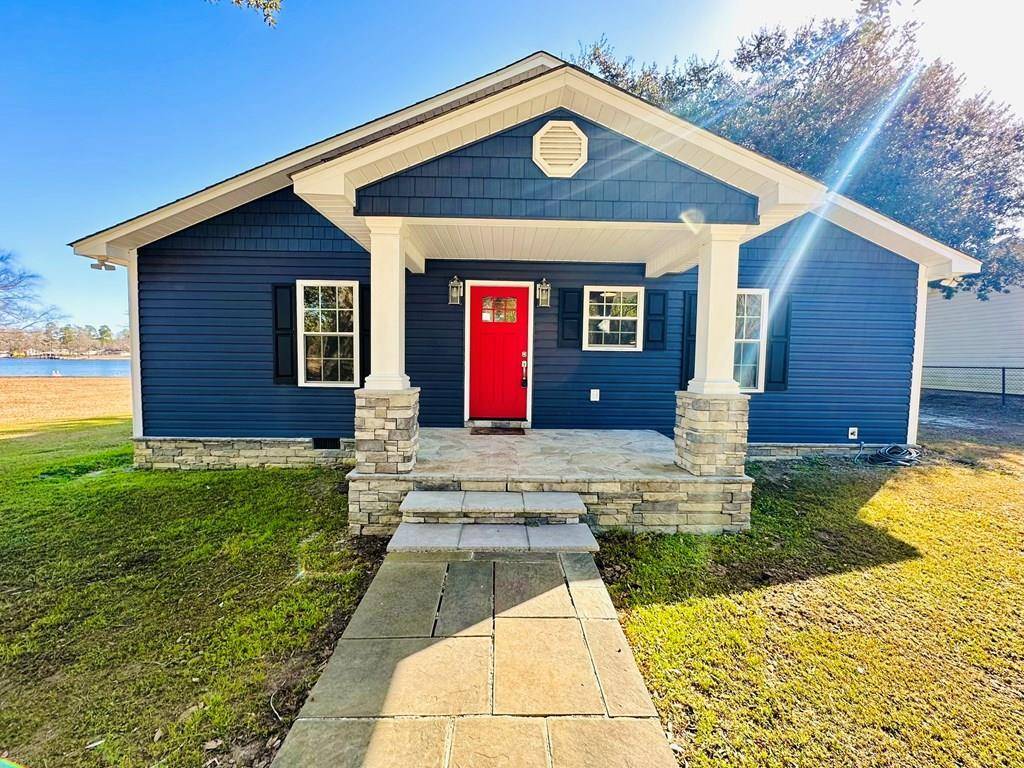 Manning, SC 29102,1317 Lakeview Drive