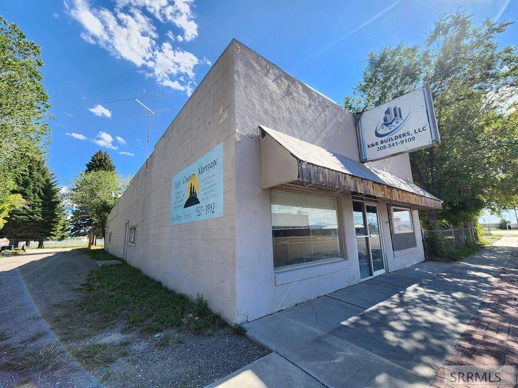 Arco, ID 83213,443 W Grand Avenue