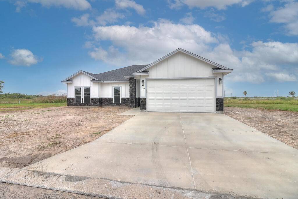 Rockport, TX 78382,109 Rob Circle