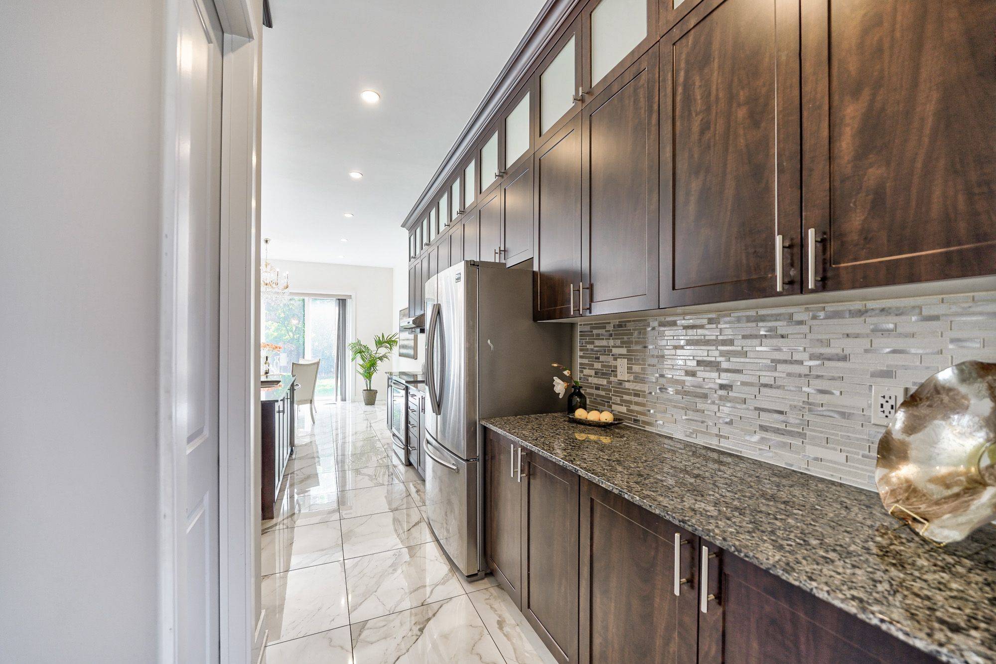 Newmarket, ON L3Y 0C7,99 Mitchell PL