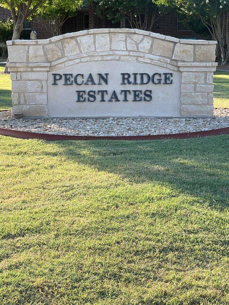 1725 Hudson Oaks Dr, San Angelo, TX 76904