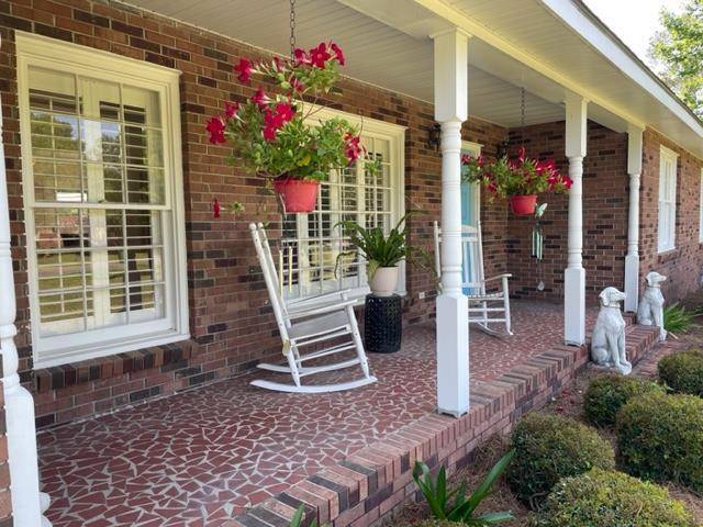 304 Bear Creek Road, Adel, GA 31520