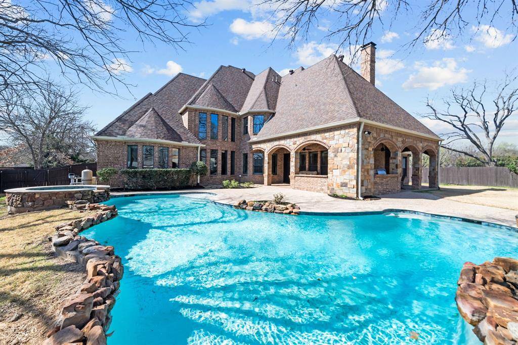 Southlake, TX 76092,1497 E Dove Road