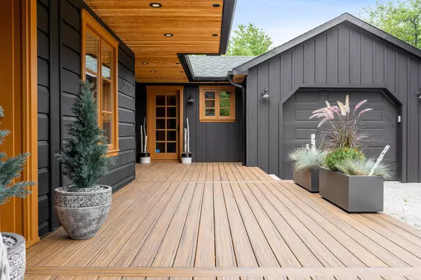 Blue Mountains, ON N0H 2P0,109 Valley View CT