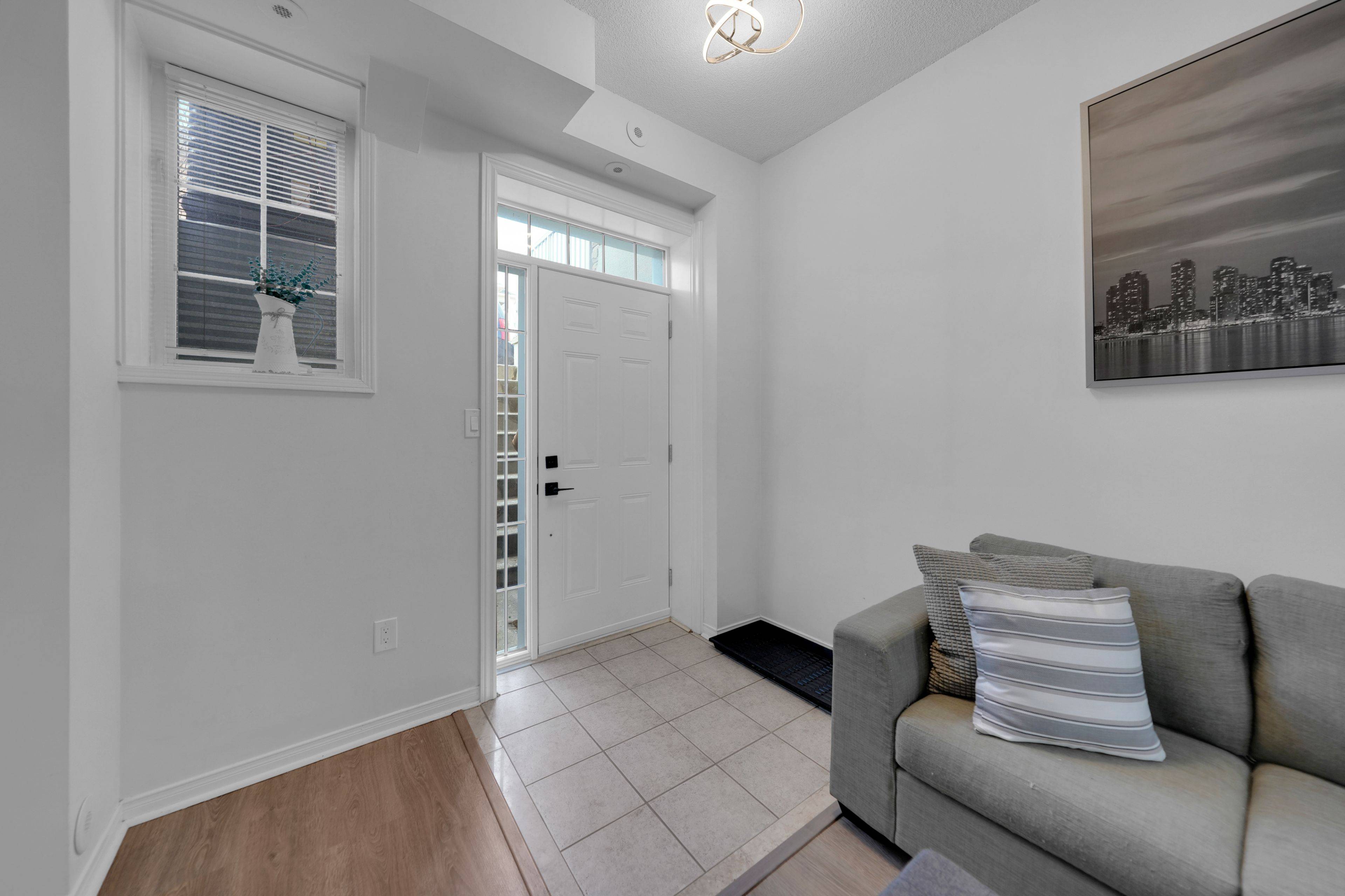 Mississauga, ON L5B 4K1,601 Shoreline DR #145