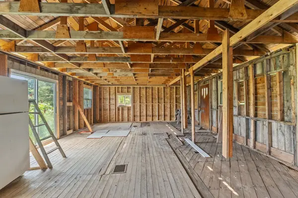 Kawartha Lakes, ON K0M 2B0,592 Balsam Lake DR