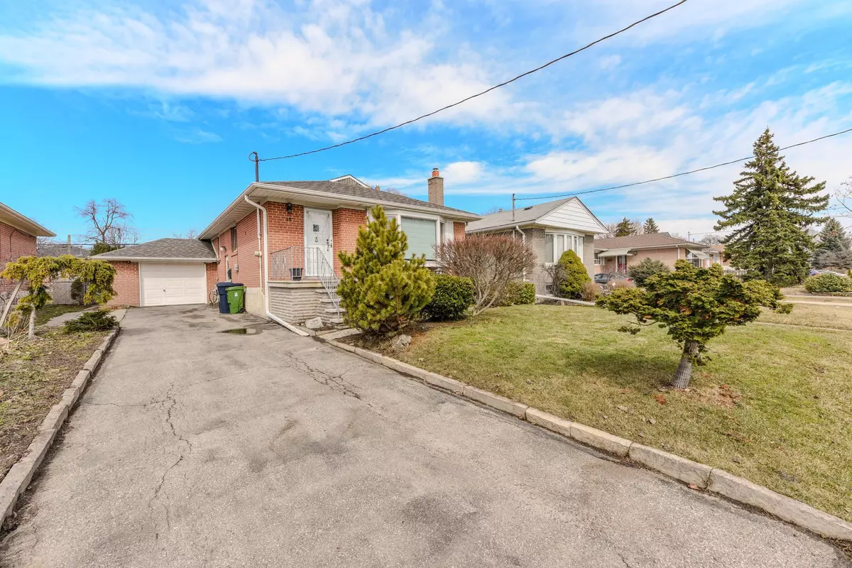 Toronto W08, ON M9C 3Y5,19 Belgate PL