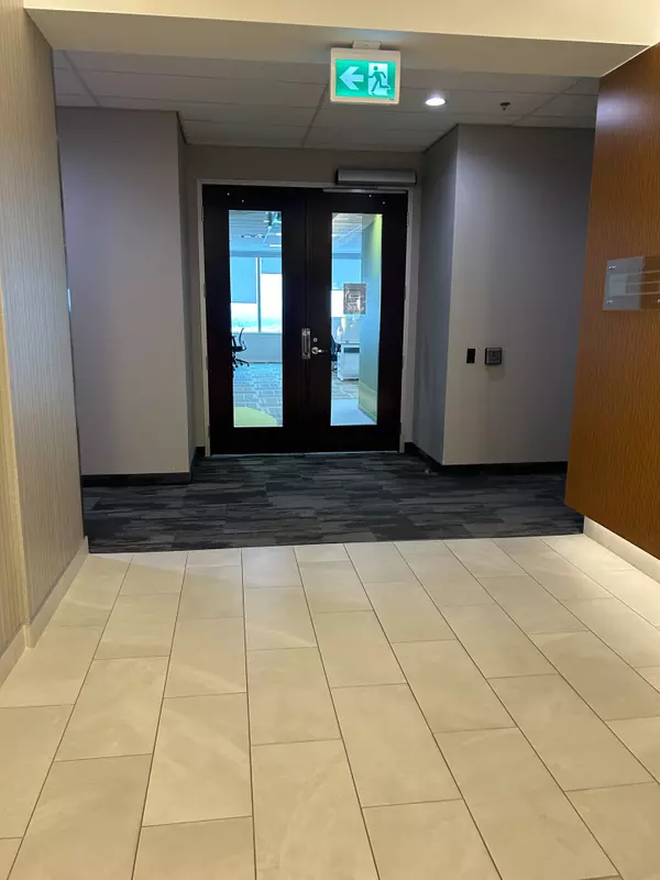 Mississauga, ON L5N 0C2,7125 Mississauga RD #400