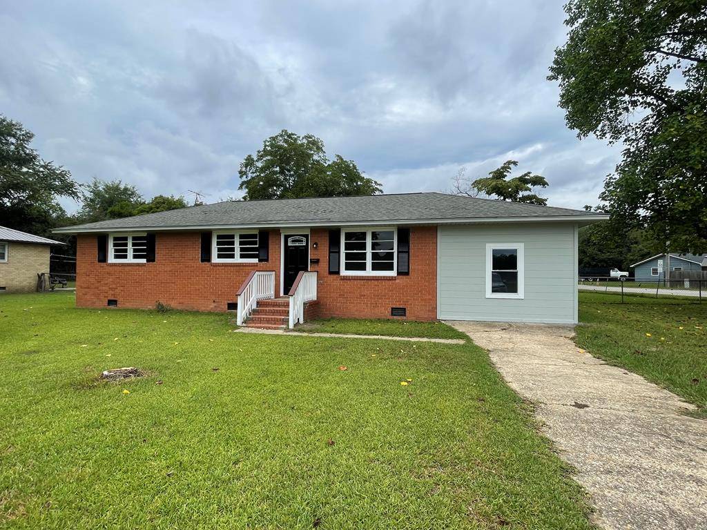 601 Robson Street, Manning, SC 29102