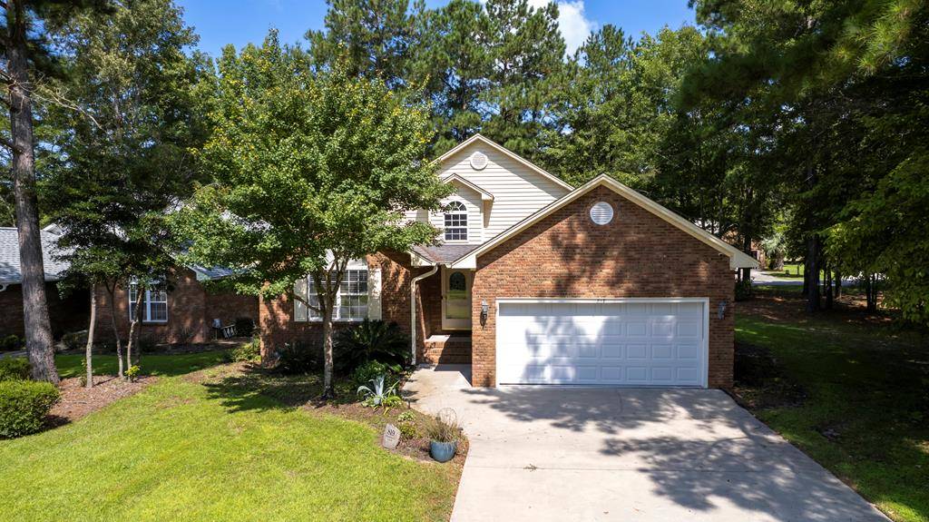 819 Bentwood Circle, Manning, SC 29102