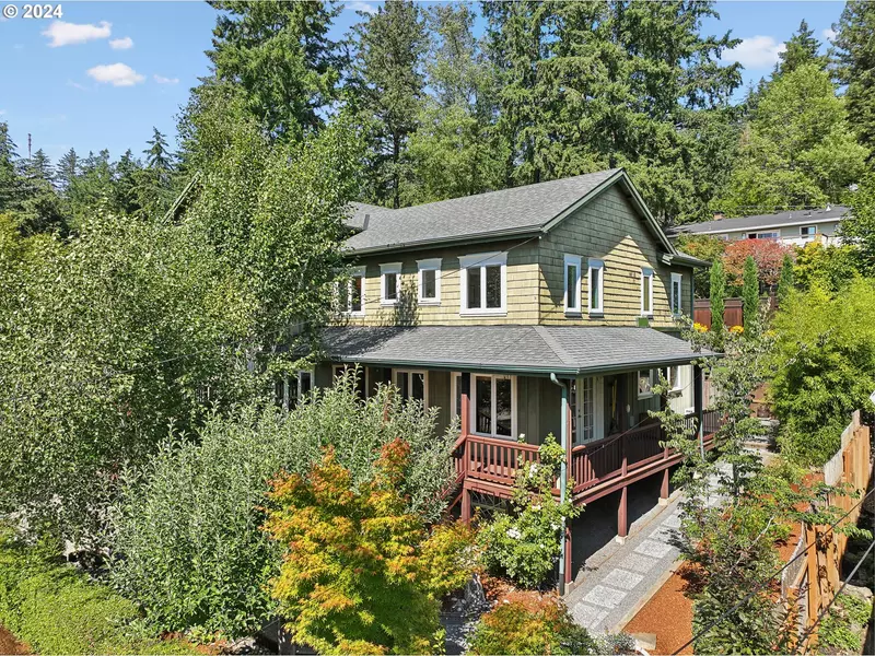 4344 SW WASHOUGA AVE, Portland, OR 97239