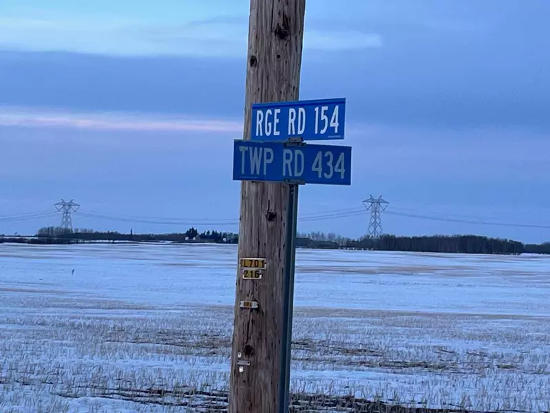 RR 154 Twp Rd 434, Rural Flagstaff County, AB T0B 4H0