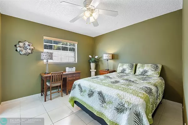 Margate, FL 33068,5660 SW 3rd Pl #116