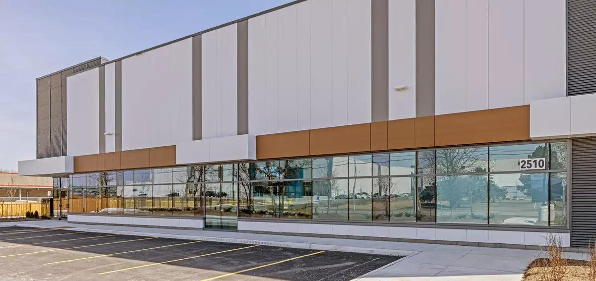 Oakville, ON L6L 5M2,2510 Speers RD #1-3