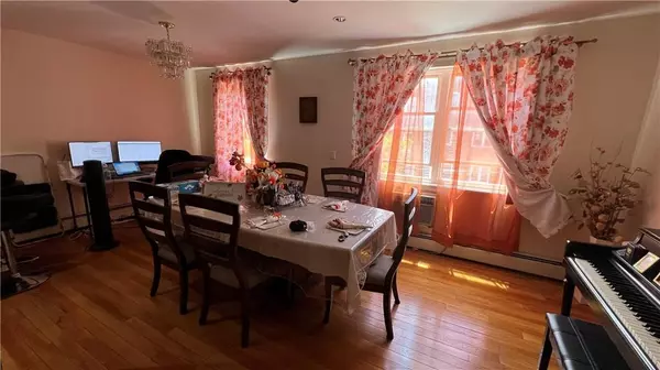 Brooklyn, NY 11236,748 East 82nd ST