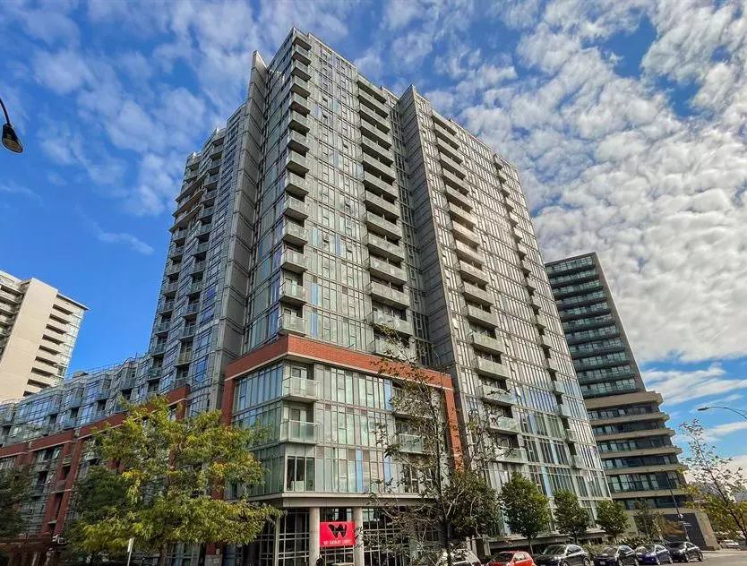 Toronto C01, ON M6J 3S8,150 Sudbury ST #1307