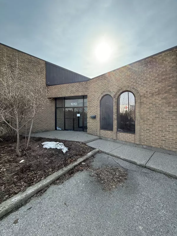 London South, ON N6E 1R4,1010 Adelaide ST S