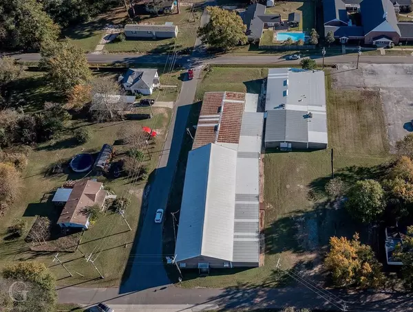 Logansport, LA 71049,411 Magnolia Street