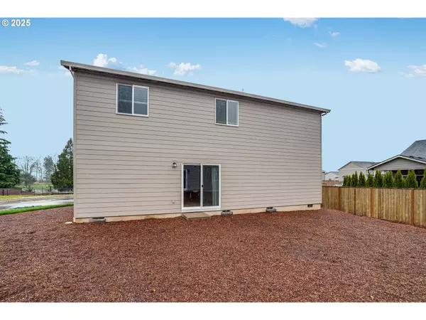 Brownsville, OR 97327,796 Pebble ST
